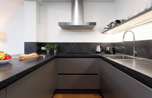 Nove Mesto Apartamento | 4-room apartment near Charles Square