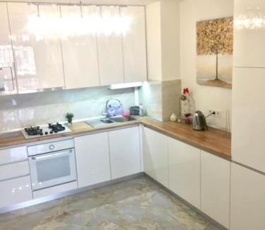 Lviv Apartamento | 4-room jacuzzi apartment