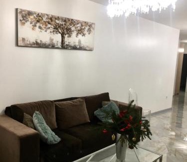 Lviv Apartamento | 4-room jacuzzi apartment