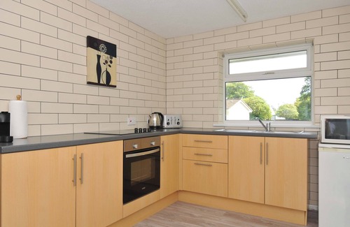 Liskeard Casa | 4 ROSECRADDOC LODGE HOLIDAY BUNGALOWS, family friendly in Liskeard