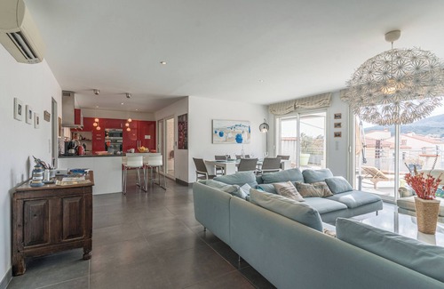 Banyuls-sur-Mer Apartamento | Duplex brillante, T6, 140 m2 de mar y montaña. 180 m2 de terrazas