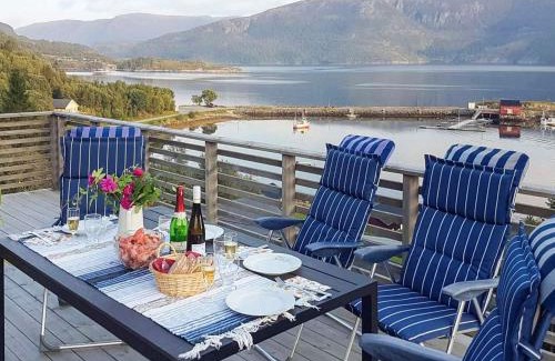 Naeroy Casa | 4 star holiday home in Naustbukta