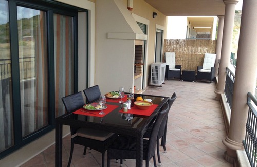 Burgau Apartamento | Lujo 2 Habitaciones / 2 Baños, A / C, Wifi Gratuito, Piscina, 5 Minutos a la Playa