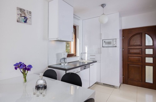 Cizici Casa | Villa romántica de 4 estrellas, a solo un minuto a pie de la playa, piscina climatizada.