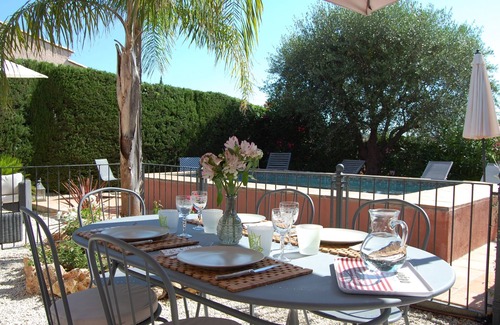 Sainte-Maxime Casa | Encantadora casa provenzal ubicada a 15 minutos a pie del centro de Ste Maxime y el mar