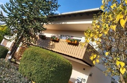 Mensfelden Casa | 4 Sterne Ferienhaus Wohnung Zum Mensfelder Kopf im 1. Stock mit 4 Schlafzimmern