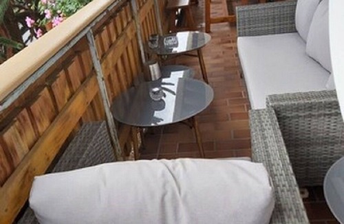 Mensfelden Casa | 4 Sterne Ferienhaus Wohnung Zum Mensfelder Kopf im 1. Stock mit 4 Schlafzimmern