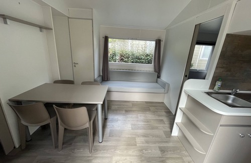 Les Mathes Casa | 4 to 6 person mobile home in a 4-star campsite