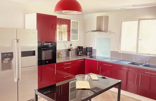 Saint-Eloy Casa | Villa de 4 * con piscina cubierta, billar, baby, ping pong, tenis 100m