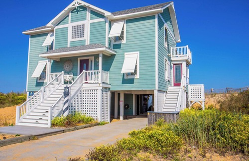 Sea Scape Casa | 4000 Fragile Magic * SUPER Oceanfront * Hot Tub * Pier Views