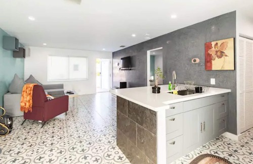 Fort Lauderdale Apartamento | 4014 renovated great for family and long term rent