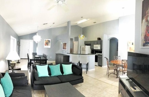 Haines City Casa | 402 Park Place House