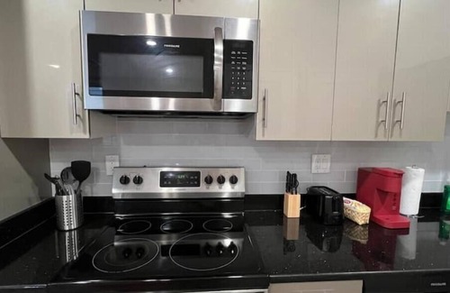 Center City Apartamento | 405 Spacious and superior 1BDR APT in center city