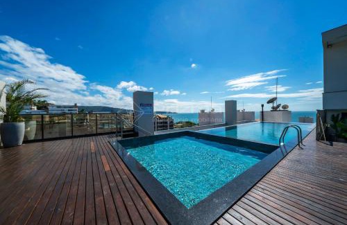 Centro Apartamento | 405 Suíte em Localização Incrível Praia de Bombinhas a 120m