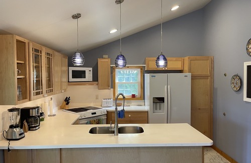 Lewes Casa | 406 E Market - great location on Lewes Beach!