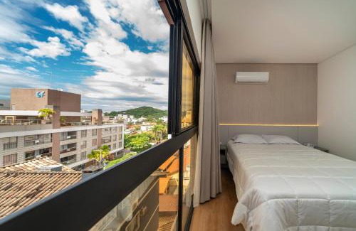 Centro Apartamento | 408 Suíte em Localização Incrível Praia de Bombinhas a 120m