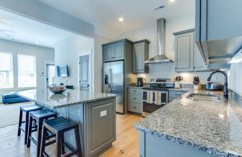 Northeast Virginia Beach Casa | 408A The Boardwalk House
