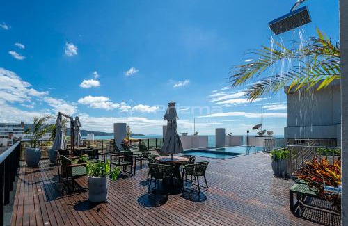 Centro Apartamento | 409 Suíte em Localização Incrível Praia de Bombinhas a 120m