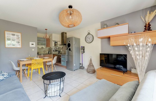 Viviani - Bonnevay Apartamento | ⭐️40m2, terraza + jardín cerca de Eurexpo, Gerland⭐️