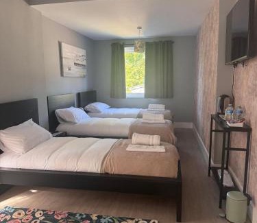 Hale Casa | 40th Avenue Guest House