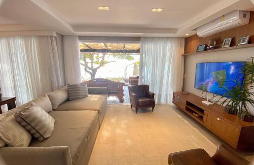 Centro Casa | 415 - Casa frente mar para alugar Bombinhas com 4 suítes