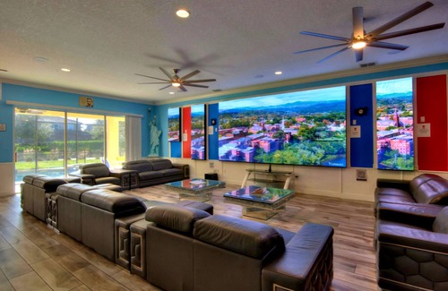Loughman Casa | 42 Bedrooms Bowling Villa Triple COMBO, Sleeps 116 people