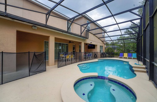Loughman Casa | 42 Bedrooms Bowling Villas Triple COMBO, Sleeps 116 people