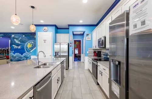Kissimmee Casa | 42 bedrooms, SAFARI SPORTS WONDER TRIPLE LISTING, sleeps 120