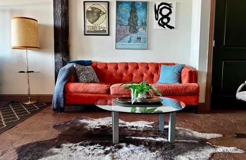 Detroit Apartamento | 420 Friendly BOHO Loft Downtown KING suite FREE parking