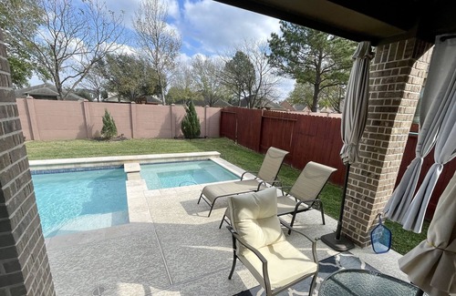 Barker Casa | 4200 Sqft Resort Style Home with Pool & heated Spa, Game room, Theater room
