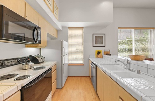 Olympic Valley Condominio | 422 | Griller’s Retreat - 2BD King + Bunks. Pool!