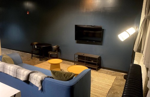 North Oakland Apartamento | 424 Gold Way-Apt. 302