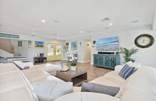 Cocoa Isles Casa | 436 Cocoa Isles Blvd
