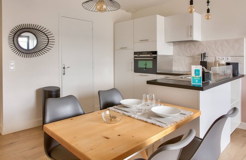 Fouesnant Apartamento | 450 m de la “Cale de Beg Meil”, Apartamento para 4