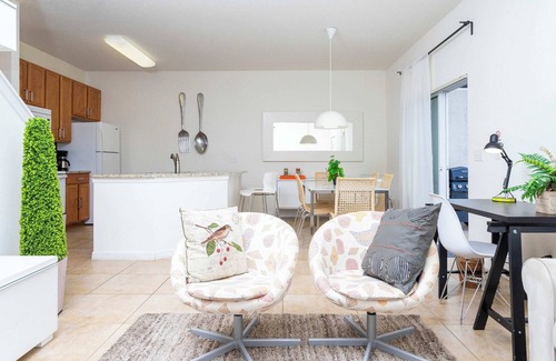 Bellavida Casa | 4572 Perfect home for your family close to all parks!