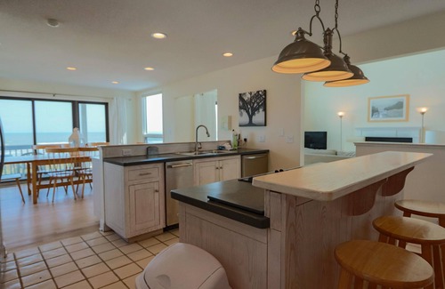 Saint Helena Island Casa | 458 Tarpon Blvd - New to VRBO! Resort Access Included!