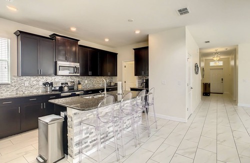 Kissimmee Casa | A minutos de distancia de World Disney / 5 habitaciones / 5 baños
