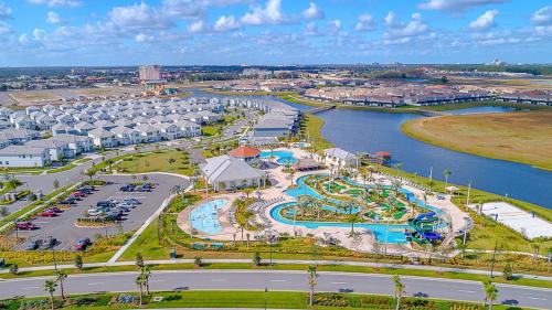 Kissimmee Casa | 4830FA TOWNHOUSE 4 BEDROOMS & 3 BATHROOMS + POOL