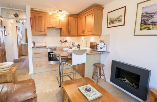 Borth-y-Gest Cabaña | 48A South Snowdon Wharf