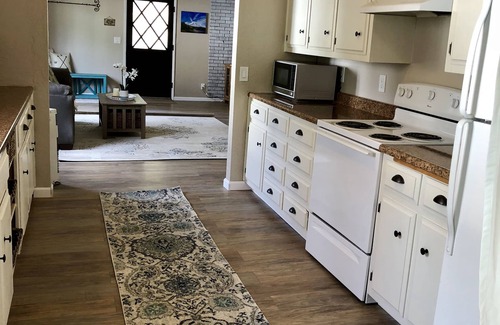 Dunsmuir Casa | 4BD / 1BA Gran casa remodelada 50 yardas a River!