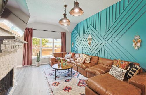 Saginaw Casa | 4BD 2BA Saginaw Sanctuary - Pool Firepit Laundry