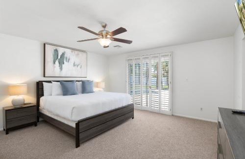 Raskin Estates Casa | 4BD Kierland & Scottsdale Quarters Pool & Palms