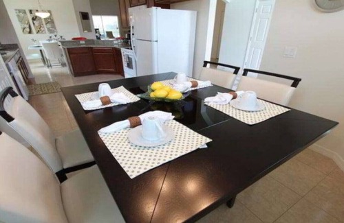 Crystal Cove Casa | 4BDR w/ pool near Disney!