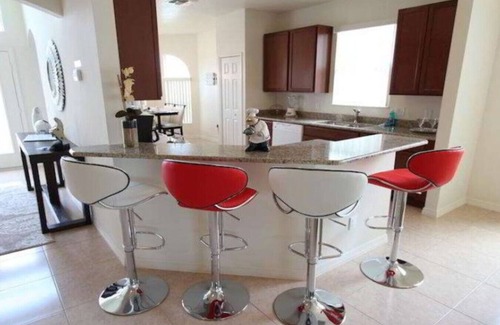 Crystal Cove Casa | 4BDR w/ pool near Disney!