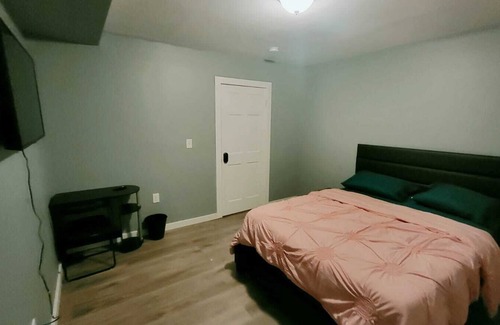 Newark Apartamento | 4Bdrm and 2battrm centrally located in Newark close to NY/EWR/Berth Israel Hosp