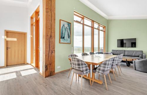 Reykholt Casa | 4bed 4bath Sauna & Hot tub