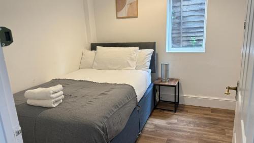 Aylesbury Casa | 4Bedroom house at Town Centre with Free Driveway Parking
