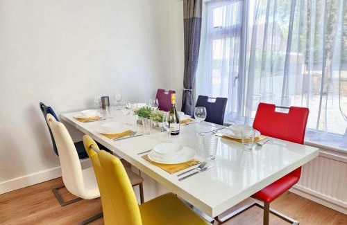Bicester Apartamento | 4Bedroom Modern Bicester Villa, WIFI, Parking, Garden, Minutes walk to Bicester Village