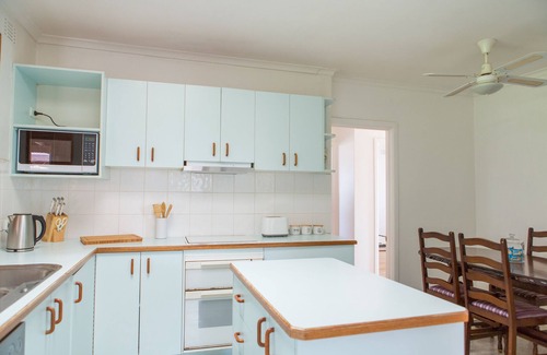 Burwood East Casa | Casa espaciosa totalmente amueblada para su equipo con Netflix y WIFI