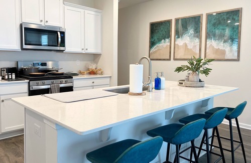 Cape May Court House Apartamento | 4BR 2.5 Bath/9 Beds/Near Stone Harbor & Cape May/Sleeps 12/Fenced Yard